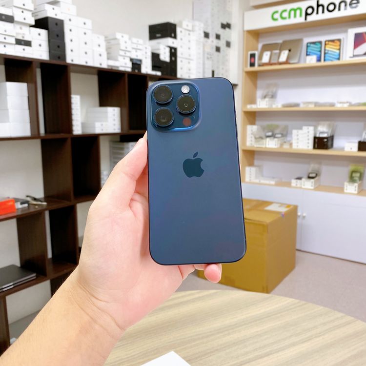iPhone 15 Pro 256GB �֥롼 �Хåƥ꡼ 88% ������ SIM�ե꡼