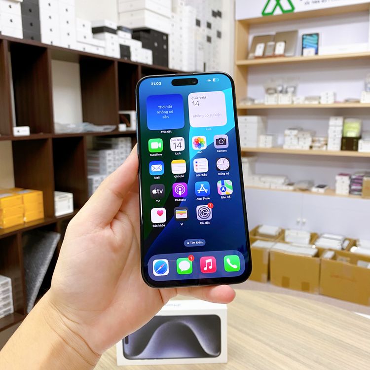 iPhone 15 Pro Max 256GB �֥롼 �Хåƥ꡼ 87% ������ SIM�ե꡼