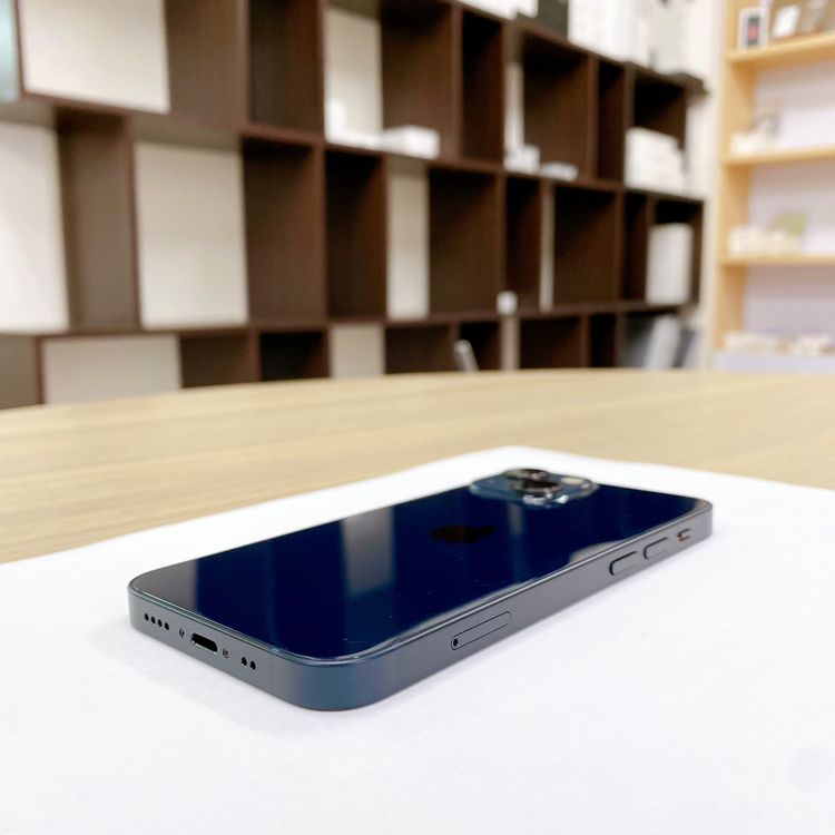 iPhone 13 MINI 128GB �ߥåɥʥ��� �Хåƥ꡼ 79% ������ SIM�ե꡼