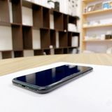 iPhone SE ��3���� 64GB �ߥåɥʥ��� �Хåƥ꡼ 91% ������ SIM�ե꡼