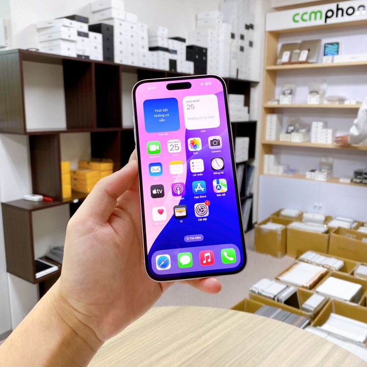 iPhone 15 Plus 128GB �ԥ� �Хåƥ꡼ 87% ������ SIM�ե꡼