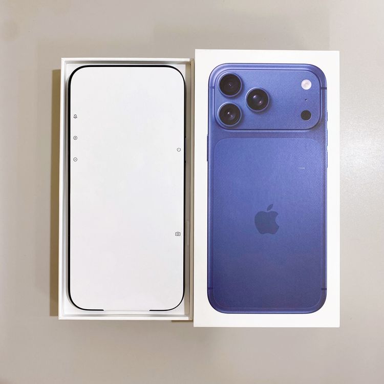 �ڳ����Ѥߡ�iPhone 17 Pro Max 2TB �ǥ����ץ֥롼 ������ SIM�ե꡼