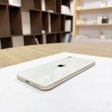 iPhone SE ��3���� 64GB �������饤�� �Хåƥ꡼ 100% ������ SIM�ե꡼