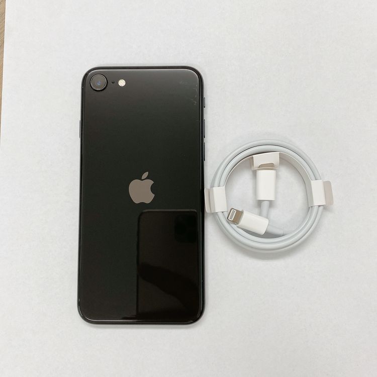 iPhone SE2 64GB �֥�å� �Хåƥ꡼ 91% ������ SIM�ե꡼