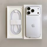 �ڳ����Ѥߡ�iPhone 18 Pro 256GB ����С� ������ SIM�ե꡼