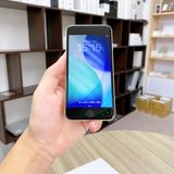 iPhone SE ��3���� 64GB �������饤�� �Хåƥ꡼ 100% ������ SIM�ե꡼