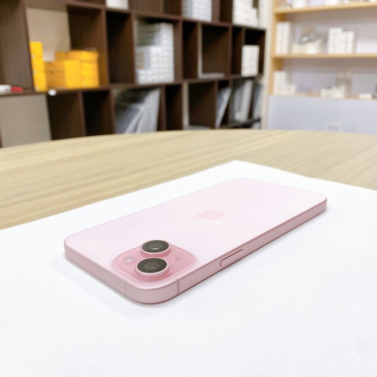 iPhone 15 Plus 128GB �ԥ� �Хåƥ꡼ 87% ������ SIM�ե꡼