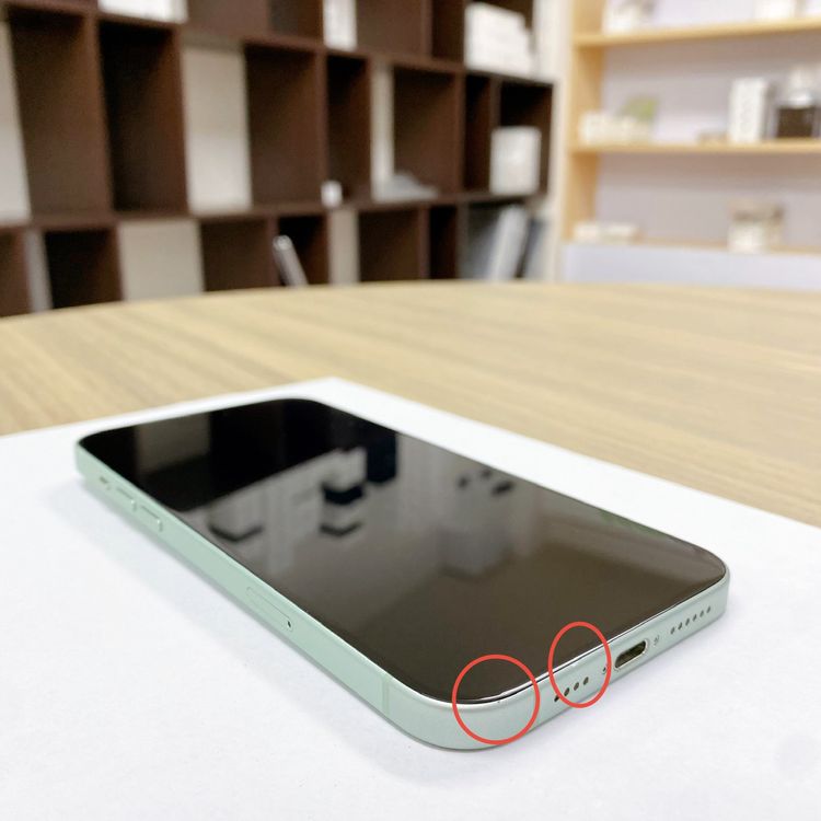 iPhone 15 Plus 128GB ���꡼�� �Хåƥ꡼ 88% ������ SIM�ե꡼