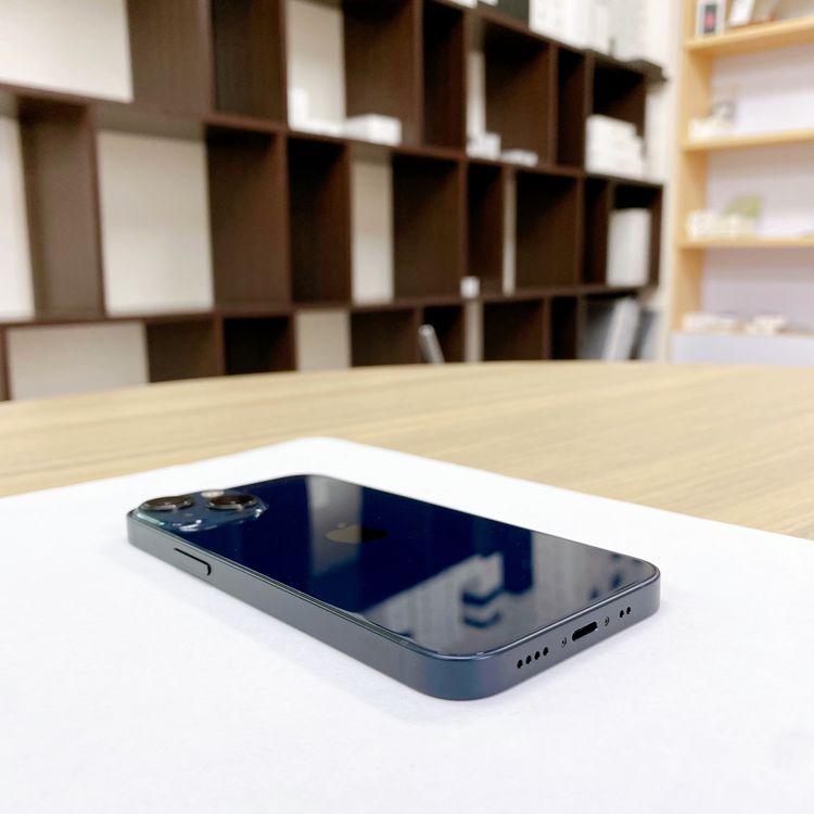 iPhone 13 MINI 128GB �ߥåɥʥ��� �Хåƥ꡼ 79% ������ SIM�ե꡼
