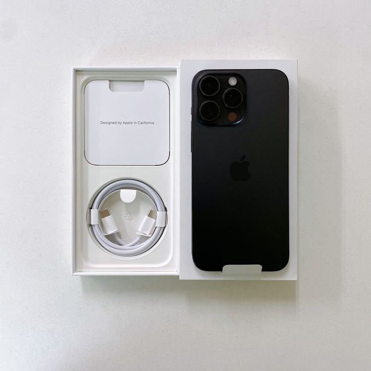 ��̤�����ʡ�iPhone 15 Pro Max 256GB �Хåƥ꡼ 100%������SIM�ե꡼