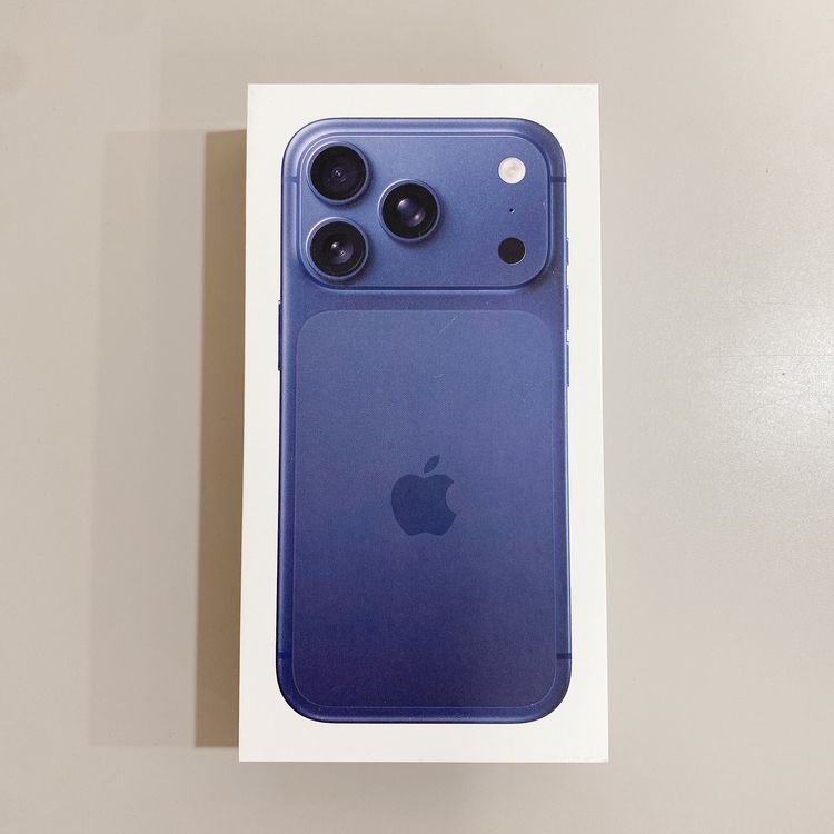 ��̤�����ʡ�iPhone 17 Pro 1TB �ǥ����ץ֥롼 ������ SIM�ե꡼
