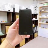 iPhone SE ��3���� 64GB �ߥåɥʥ��� �Хåƥ꡼ 88% ������ SIM�ե꡼