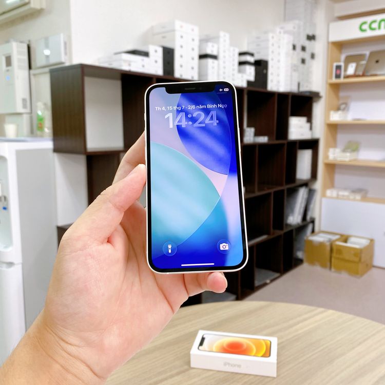 iPhone 12 MINI 128GB �ۥ磻�� �Хåƥ꡼ 75% ������ SIM�ե꡼