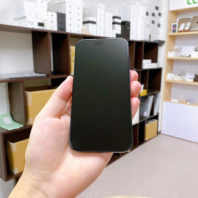 iPhone 15 Pro 128GB �֥롼 �Хåƥ꡼ 88% ������ SIM�ե꡼
