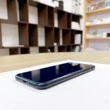 iPhone SE ��3���� 64GB �ߥåɥʥ��� �Хåƥ꡼ 88% ������ SIM�ե꡼