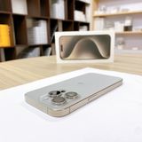 iPhone 15 Pro 256GB �ʥ����� �Хåƥ꡼ 90% ������ SIM�ե꡼