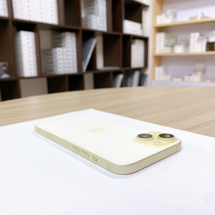 iPhone 15 Plus 128GB �������� �Хåƥ꡼ 96% ������ SIM�ե꡼