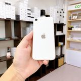 iPhone SE ��3���� 64GB �������饤�� �Хåƥ꡼ 87% ������ SIM�ե꡼