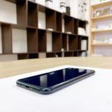 iPhone SE ��3���� 64GB �ߥåɥʥ��� �Хåƥ꡼ 98% ������ SIM�ե꡼