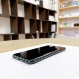 iPhone SE ��3���� 64GB �ߥåɥʥ��� �Хåƥ꡼ 87% ������ SIM�ե꡼
