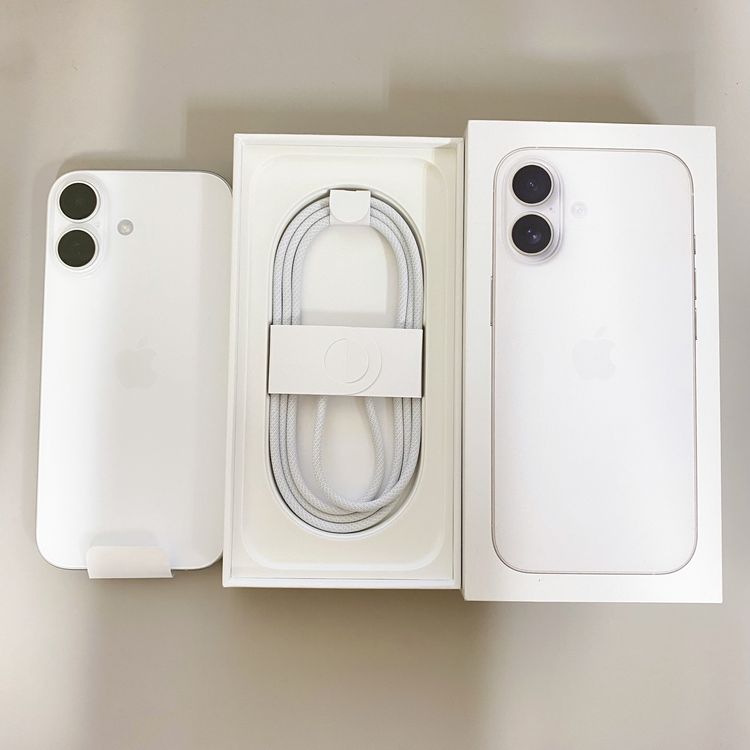 �ڳ����Ѥߡ�iPhone 17 256GB �ۥ磻�� ������ SIM�ե꡼