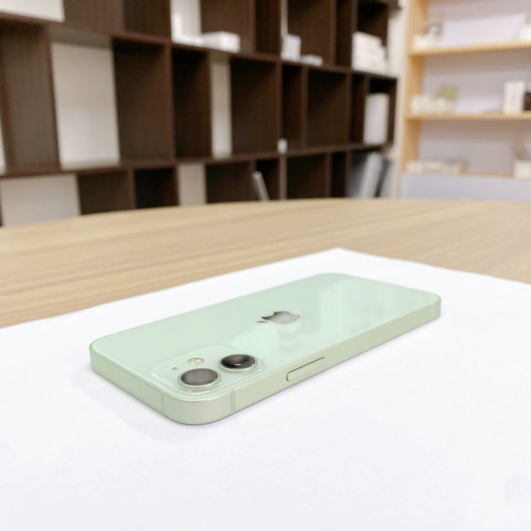 iPhone 12 MINI 64GB ���꡼�� �Хåƥ꡼ 82% ������ SIM�ե꡼