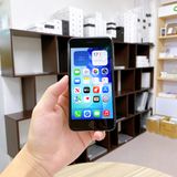 iPhone SE ��3���� 64GB �ߥåɥʥ��� �Хåƥ꡼ 97% ������ SIM�ե꡼