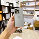 iPhone 15 Pro 128GB �ʥ����� �Хåƥ꡼ 86% ������ SIM�ե꡼