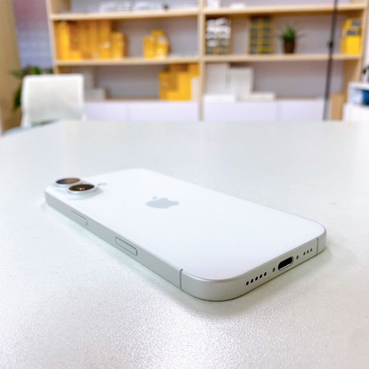 iPhone 17 256GB �ۥ磻�� �Хåƥ꡼ 100% ������ SIM�ե꡼