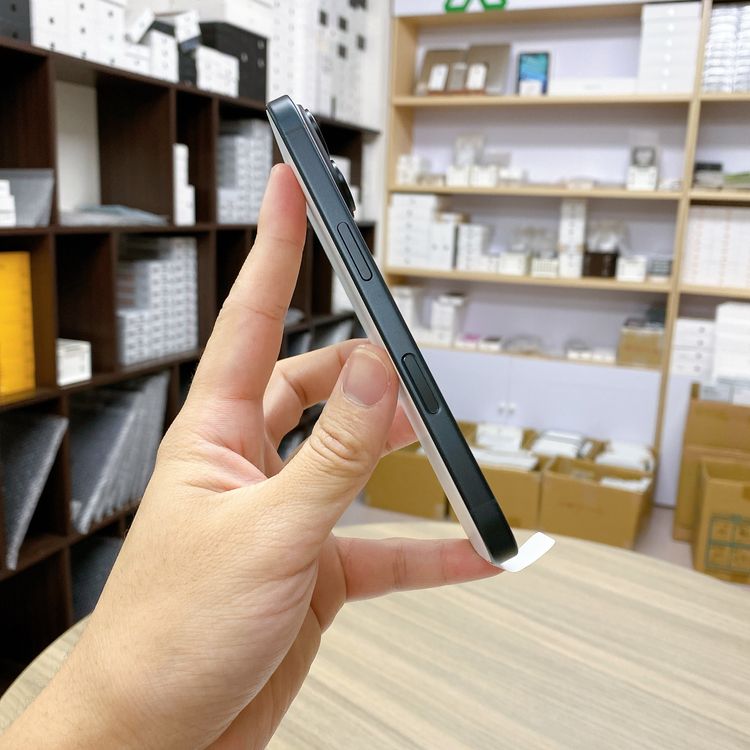 ��̤�����ʡ�iPhone 16 128GB �֥�å� ������ SIM�ե꡼