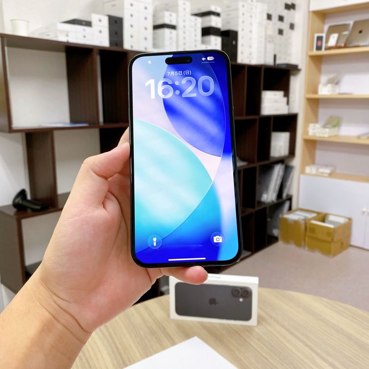 iPhone 16 Plus 128GB �֥�å� �Хåƥ꡼ 100% ������ SIM�ե꡼