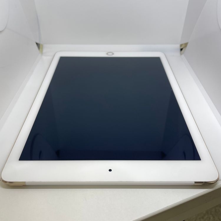 iPadAir(��2����) 64GB ������� �Хåƥ꡼100��