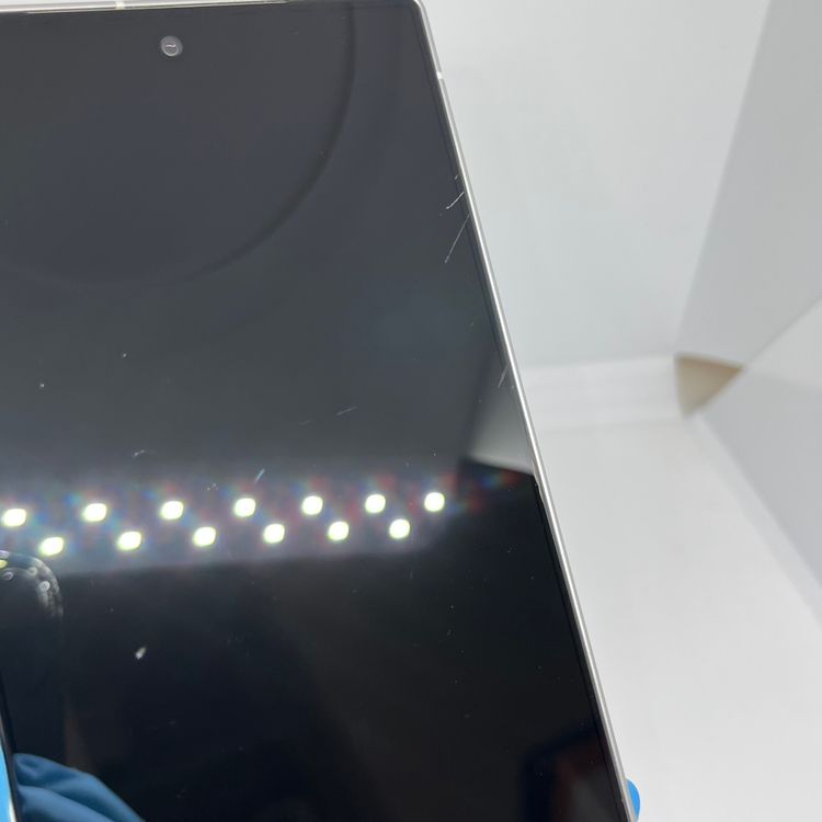 AQUOS R9 SIM�ե꡼ SH-51E �ۥ磻�� 256GB