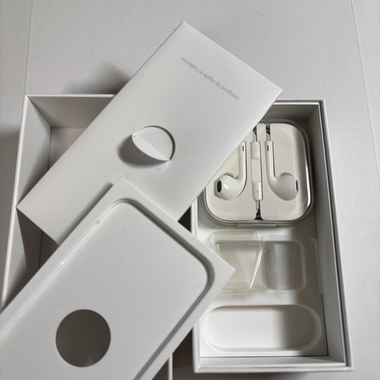 iPhone5s 16GB ���� �����Ų��13�� ���Хåƥ꡼��������87%