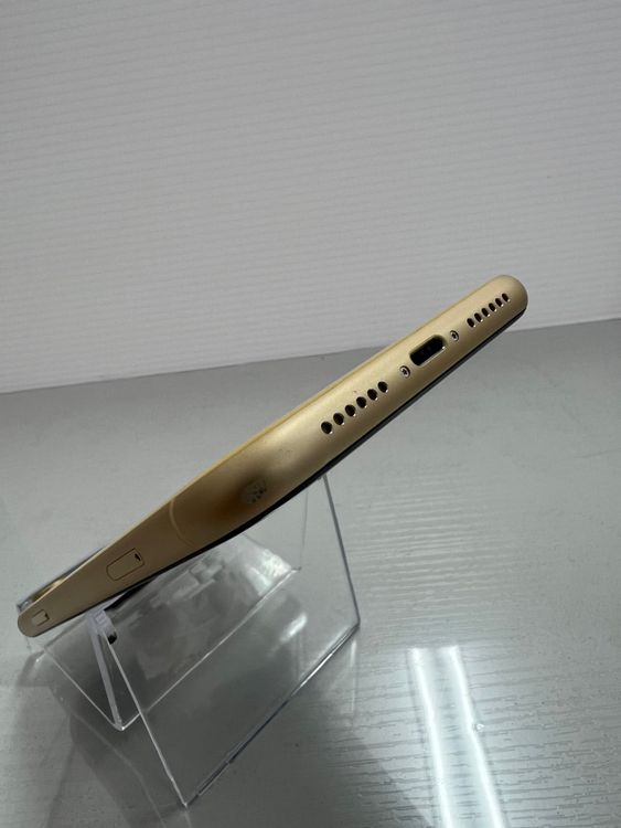 iPhone XR 64GB ����������SIM���å��������Ѥ�