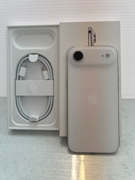 ���ʡ�iPhone Air 256GB ���饦�ɥۥ磻�ȡ�SIM�ե꡼