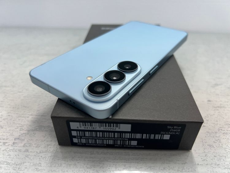 Galaxy S26 256GB Sky Blue SCG36