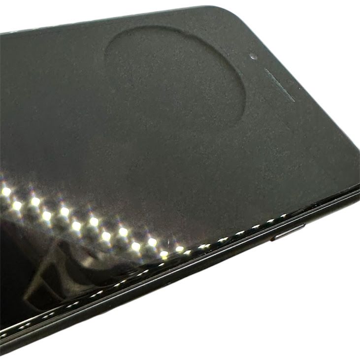 �ڥХåƥ꡼88%��iPhone��SE����2�����64GB���֥�å���SIM�ե꡼��au��