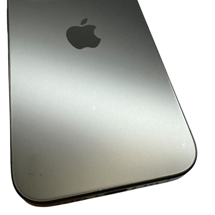 iPhone��15Pro��128GB���֥�å������˥��ࡡSIM�ե꡼�����եȥХ���