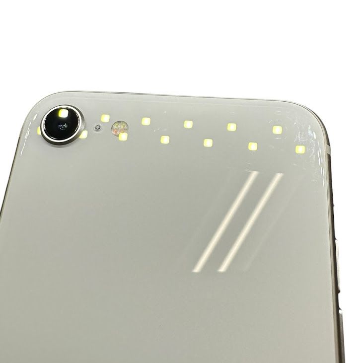 �ڥХåƥ꡼100%��iPhone��SE����3�����64GB���������饤�ȡ�SIM�ե꡼���ɥ�����