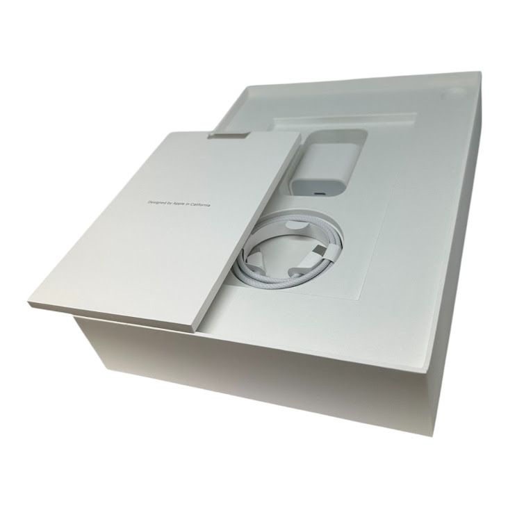 �ڥХåƥ꡼100%��iPad��11��Wi��Fi��128GB���֥롼
