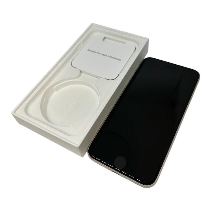 �ڥХåƥ꡼83%��iPhone��SE����3�����128GB���������饤�ȡ�SIM�ե꡼��au��