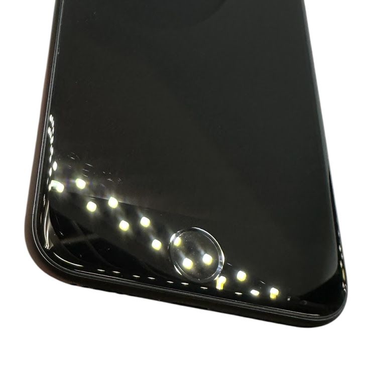 �ڥХåƥ꡼99%��iPhone��SE����2�����64GB���֥�å���SIM�ե꡼���ɥ�����