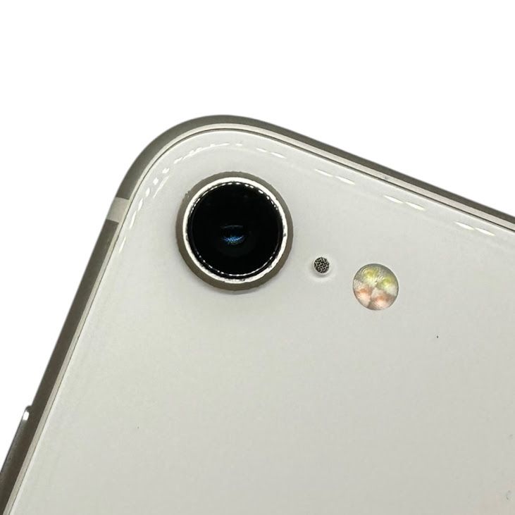 �ڥХåƥ꡼84%��iPhone��SE����3�����64GB���������饤��
