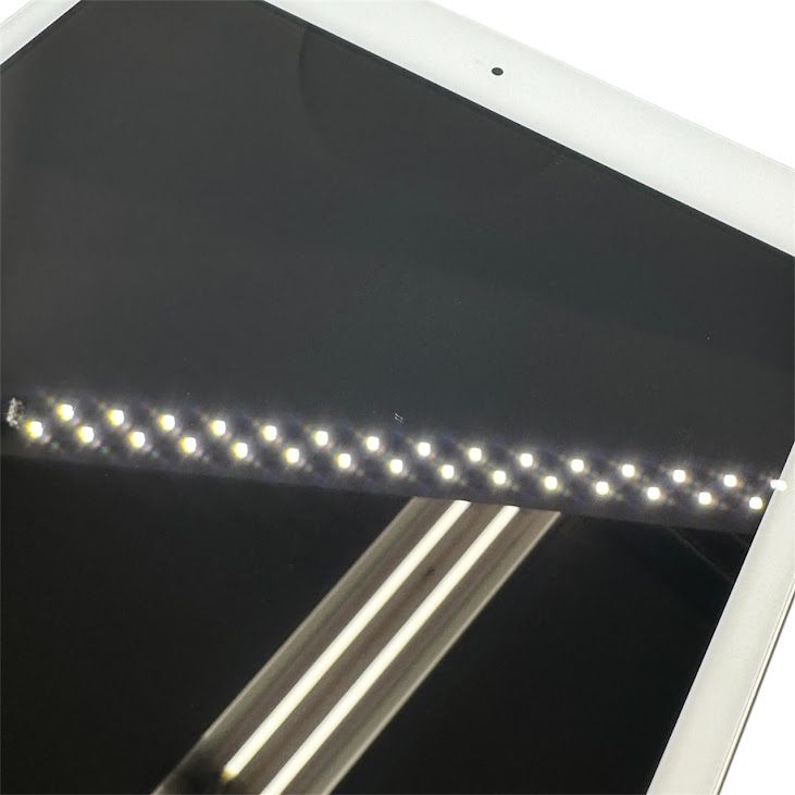 �ڥХåƥ꡼86%��iPad��8��Wi��Fi��32GB������С�