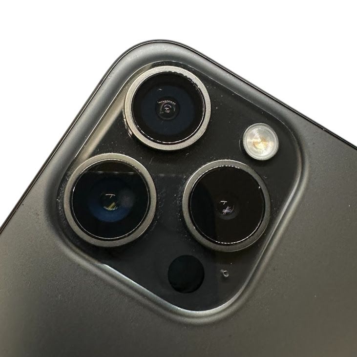 iPhone��15Pro��128GB���֥�å������˥��ࡡSIM�ե꡼�����եȥХ���