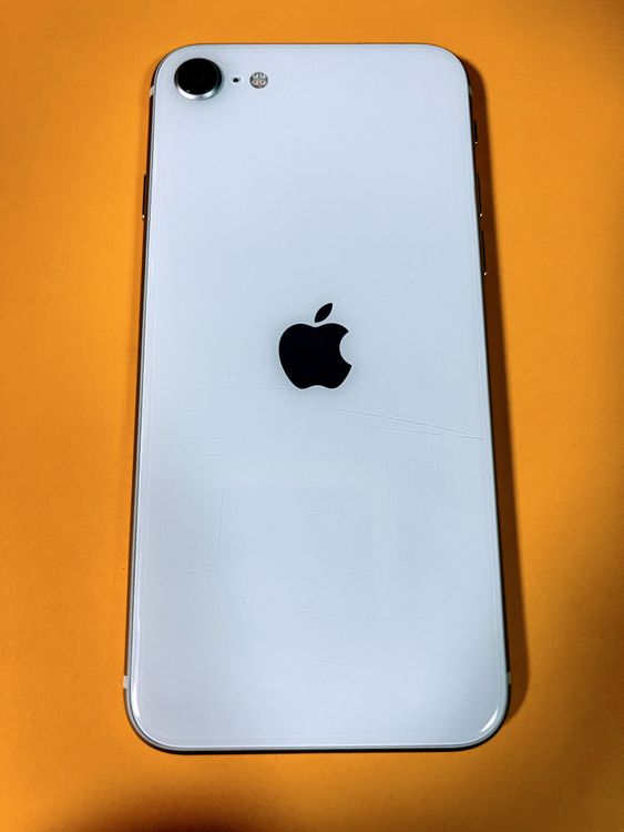 �Хåƥ꡼96%��SIM�ե꡼iPhoneSE3 64GB �������饤��