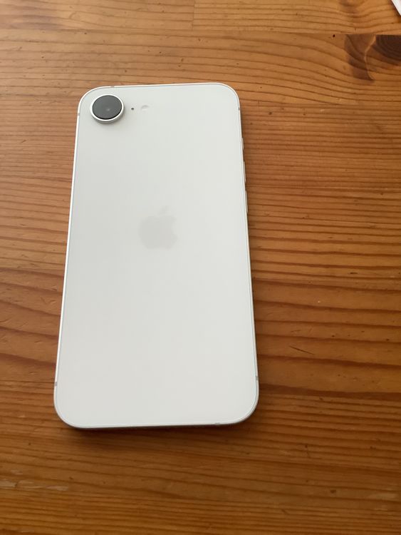 iPhone16e���ʥХåƥ꡼97%