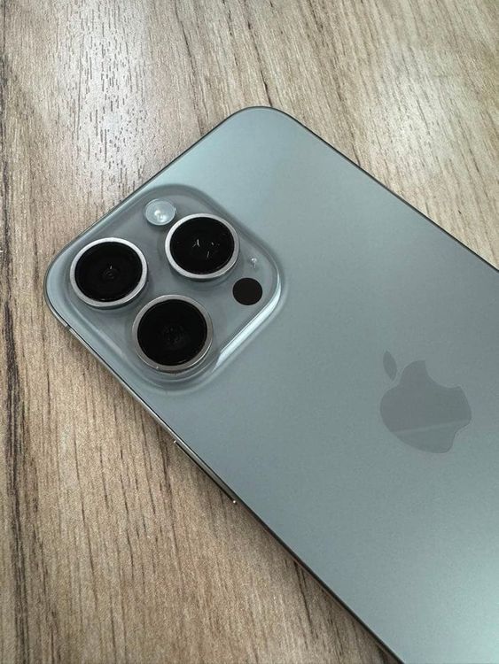 iPhone 15 pro max��256GB��SIM�ե꡼