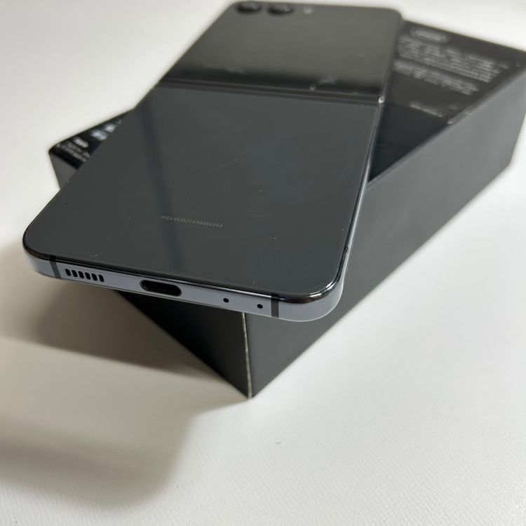�ڥ�����ʡ�Android Galaxy Z Flip 5��256gb��SIM�ե꡼